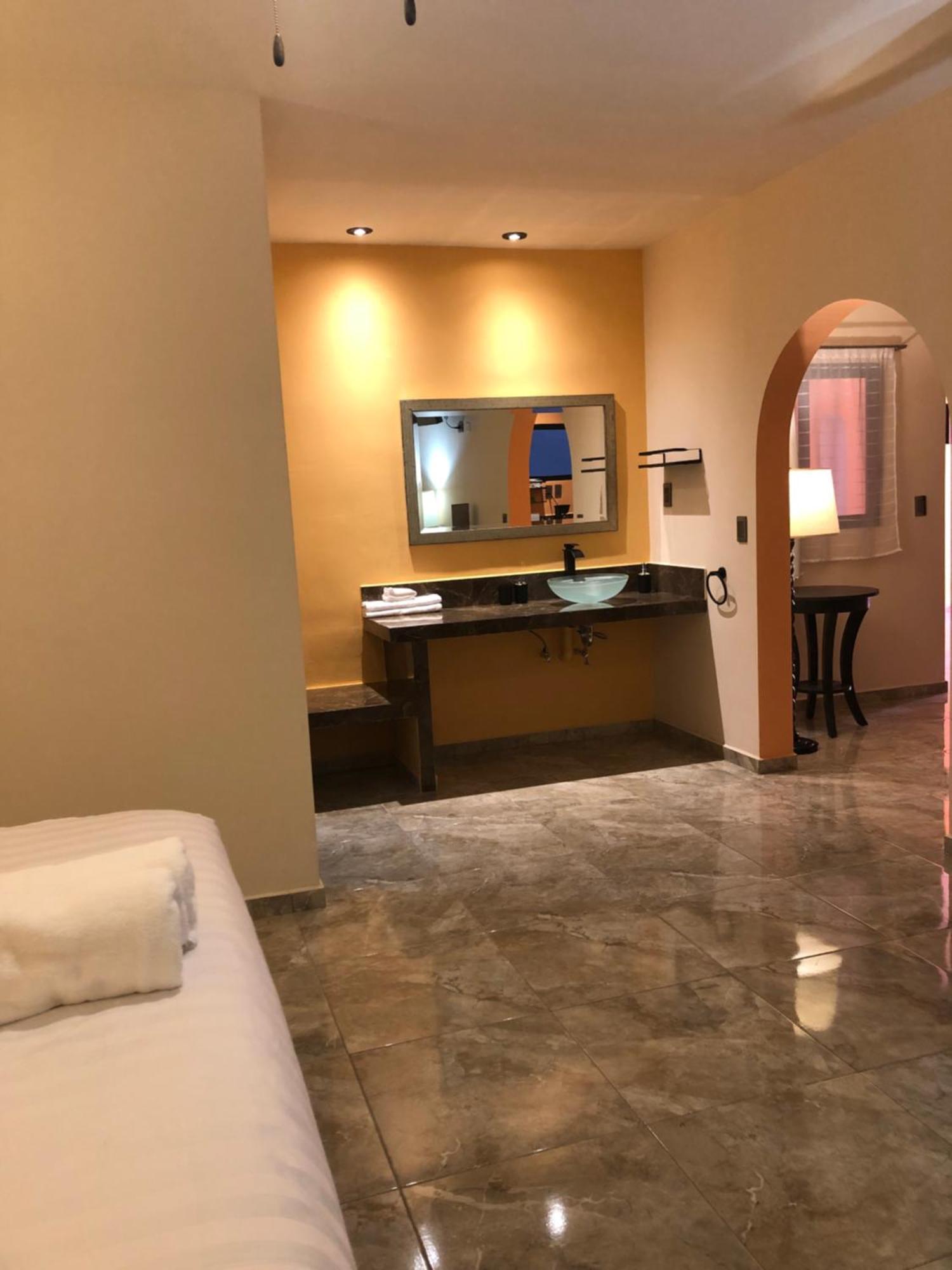 Tres Iguanas Apart Hotel - New, Cozy & Spacious Flats, Short Walk To Beach 로레토 외부 사진