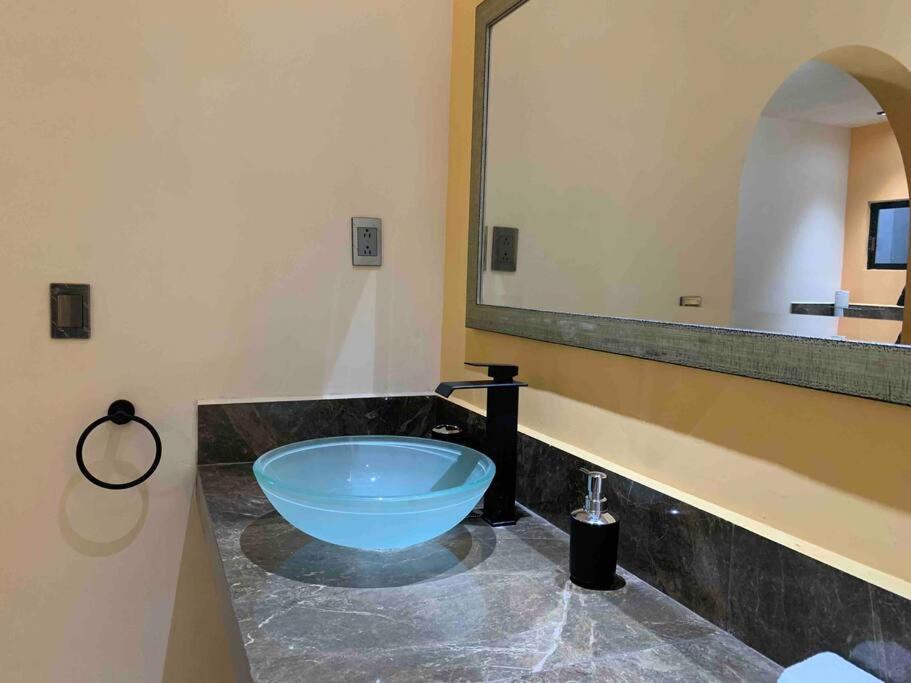 Tres Iguanas Apart Hotel - New, Cozy & Spacious Flats, Short Walk To Beach 로레토 외부 사진