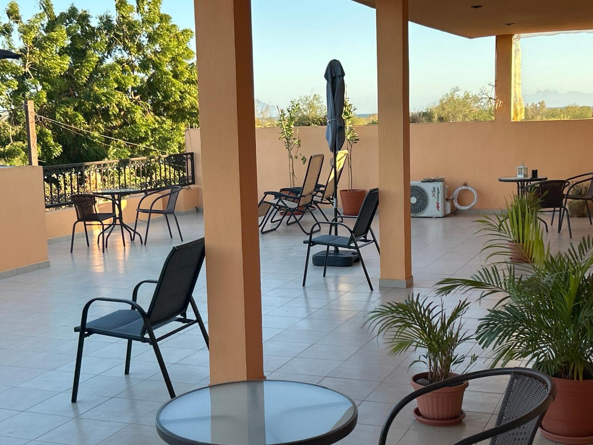 Tres Iguanas Apart Hotel - New, Cozy & Spacious Flats, Short Walk To Beach 로레토 외부 사진